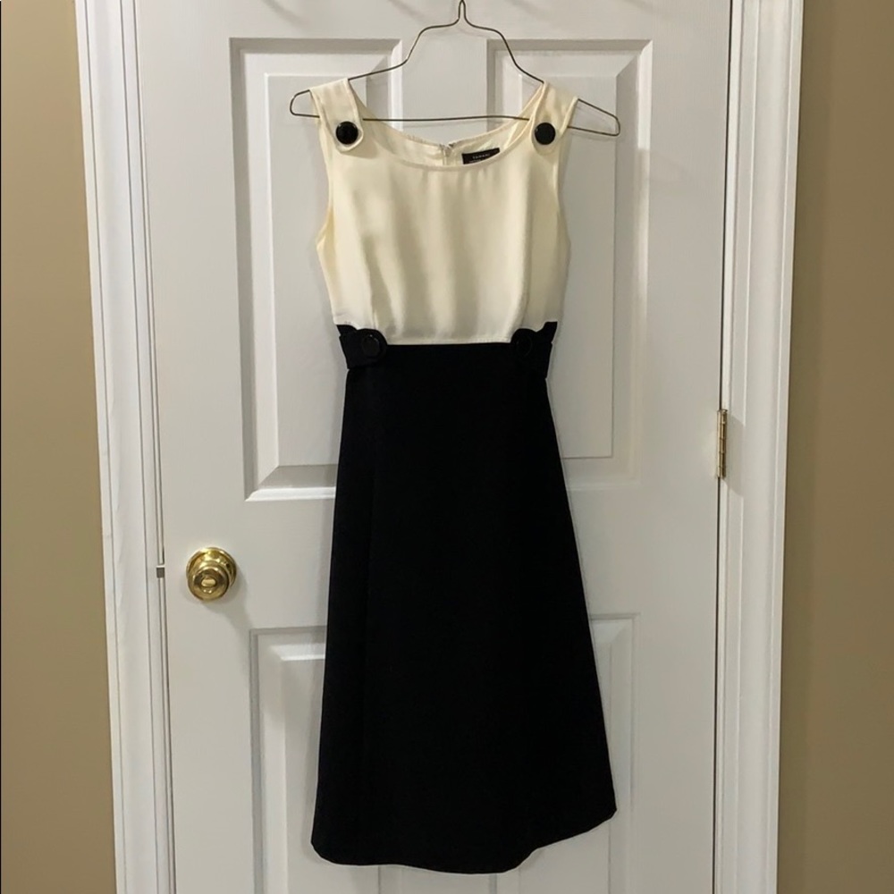 Tahari Arthur S. Levine dress